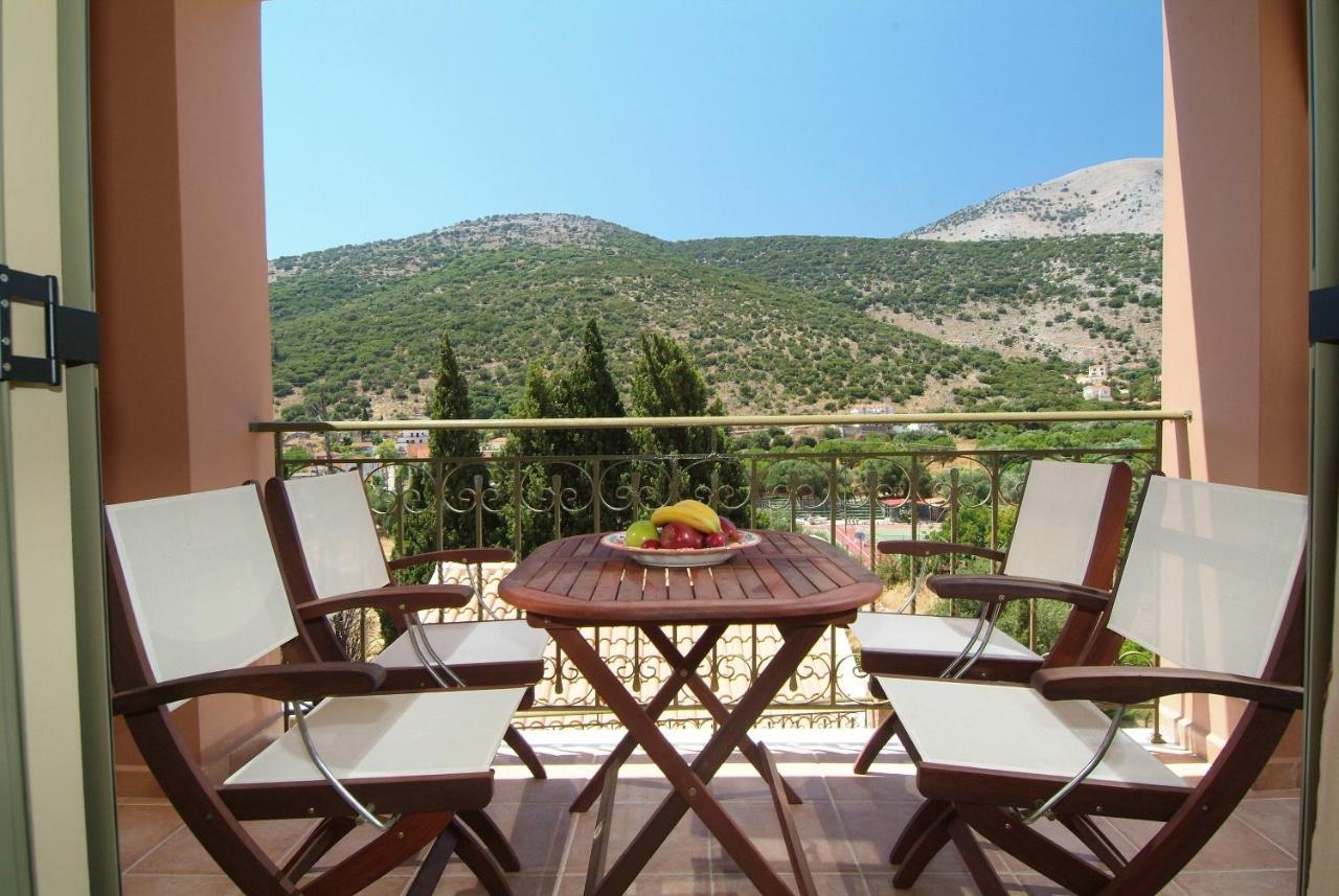 Garden Villas Αγία Ευφημία Εξωτερικό φωτογραφία