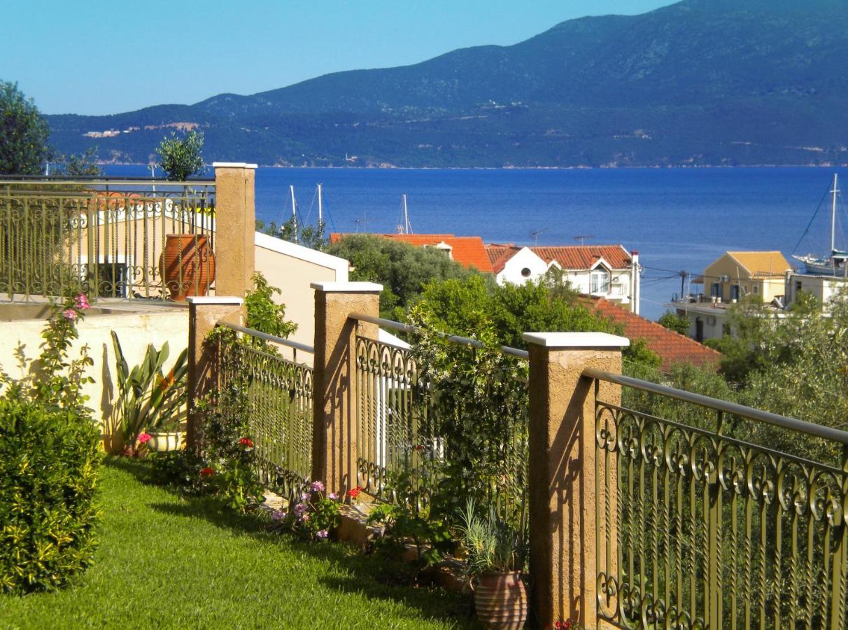 Garden Villas Αγία Ευφημία Εξωτερικό φωτογραφία