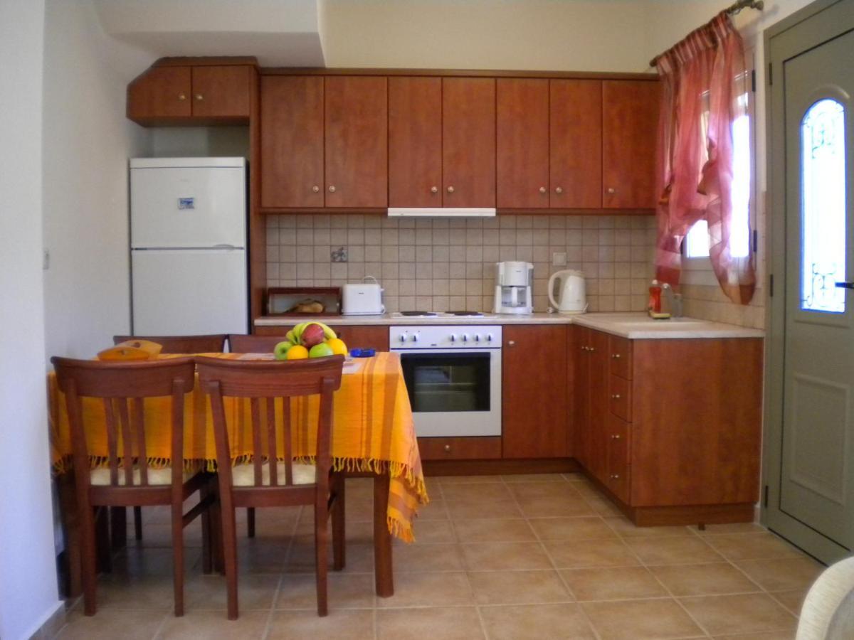 Garden Villas Αγία Ευφημία Εξωτερικό φωτογραφία